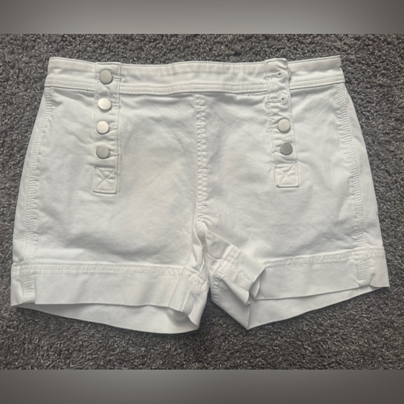 LOFT Pants - LOFT High Waist White Button Shorts 4/27